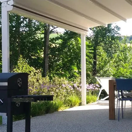 Lantställe Cherry House - Geranio *